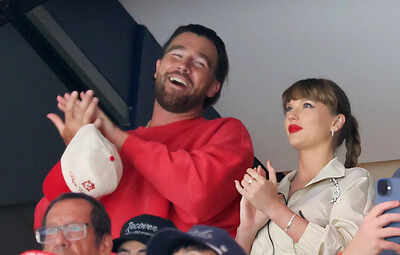 Kansas City Chiefs charge against New York Giants with Taylor Swift nowhere in sight
