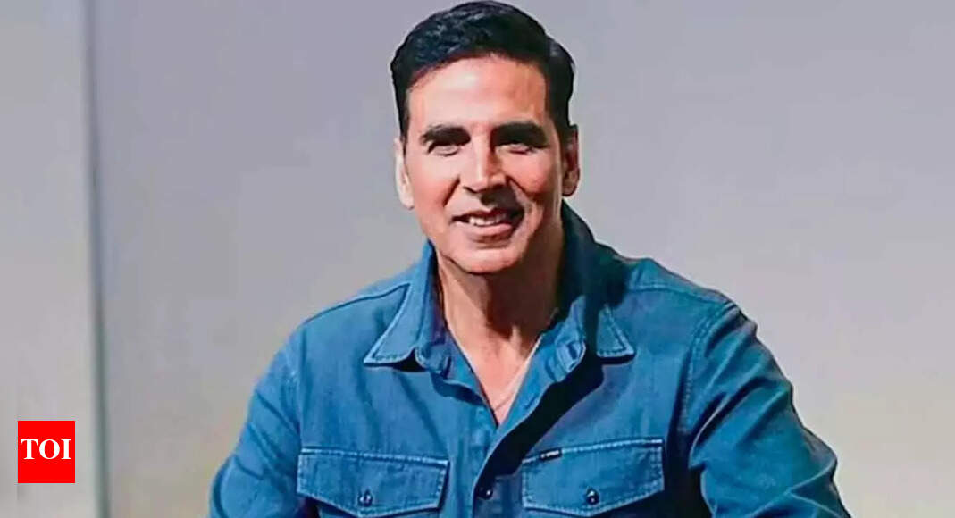 Akshay Kumar aimed at having Rs 100 crore fixed deposit, then it was Rs 2000 crore, the actor reacts to being called money-minded: 'Lootke nahi kamaya'