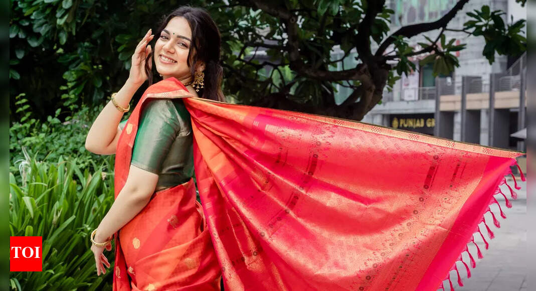 Colours of Navaratri: Glow bright & turn heads in festive orange this Navratri