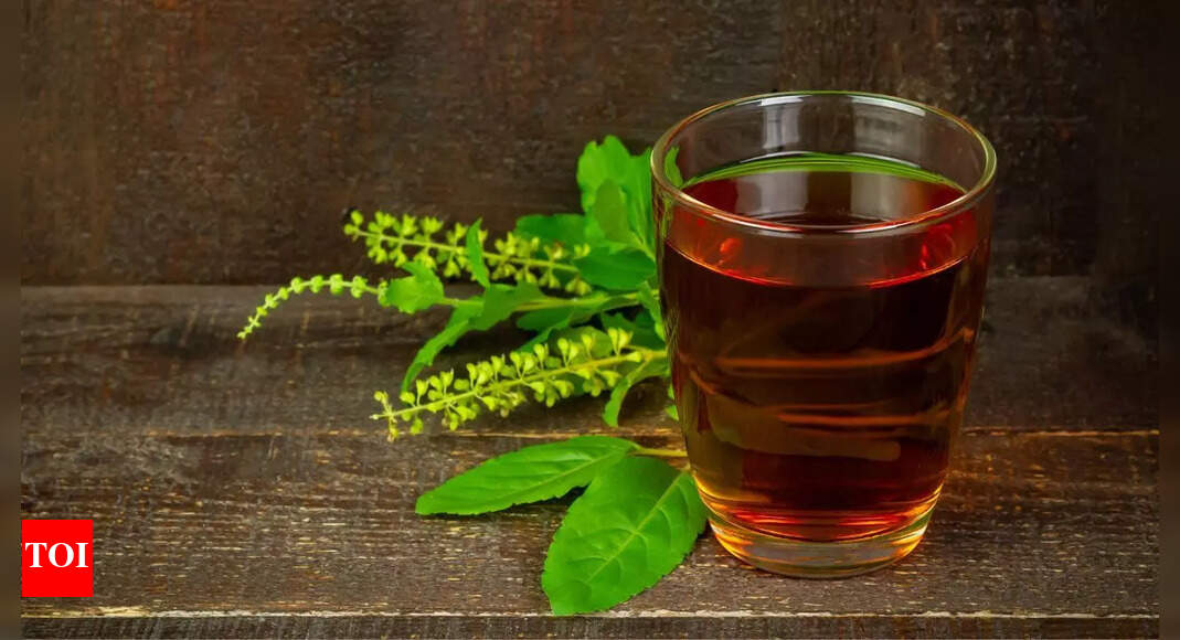 7 reasons to have Tulsi water first thing in the morning