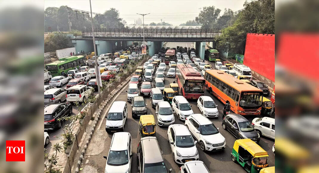 Delhi traffic alert for Ramlila and Dussehra festivities: Advisory issued; check routes here