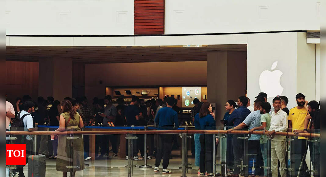 iPhone 17 series launch breaks records, setting Apple up for India's biggest festive season