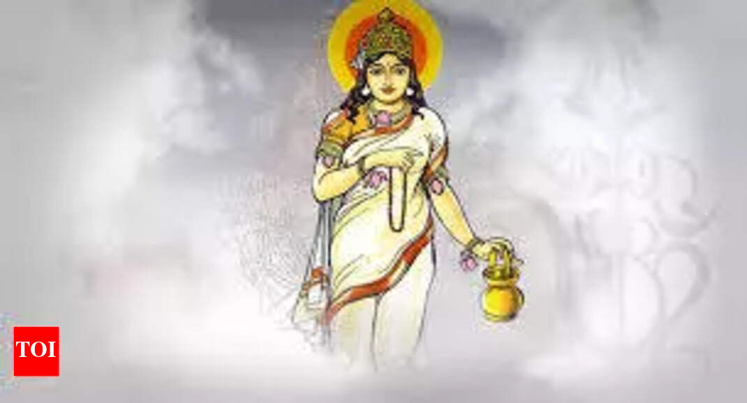 Navratri 2025 Day 2: Maa Brahmacharini, Date, Puja Rituals, Color, Mantra and Significance