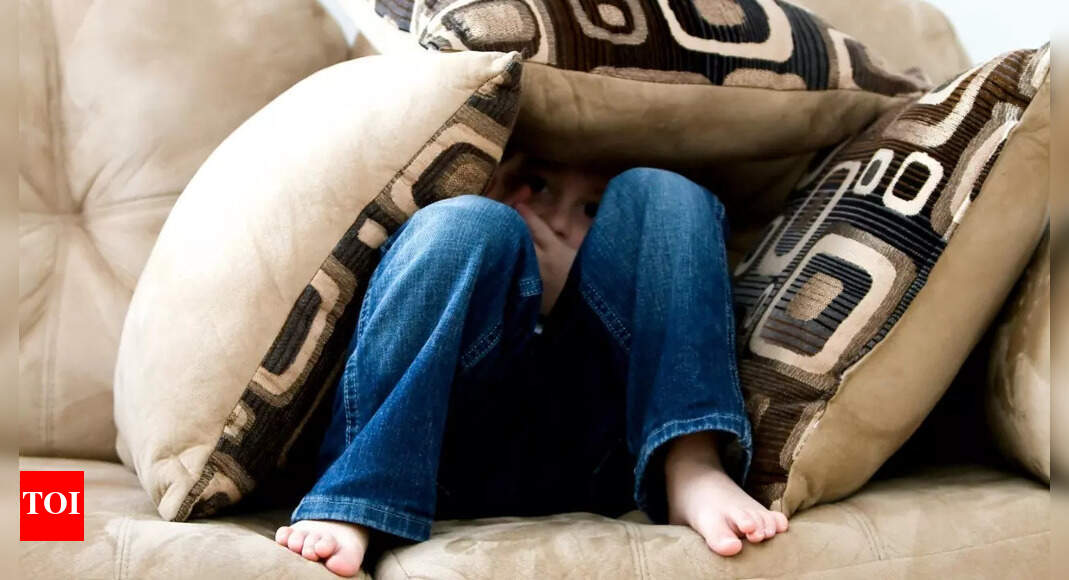 5 things you are doing that are secretly stressing your child out