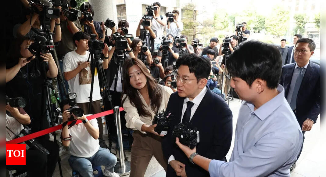 IPO scandal: BTS's Hybe chairman Bang Si-hyuk summoned by police; faces second round of questioning