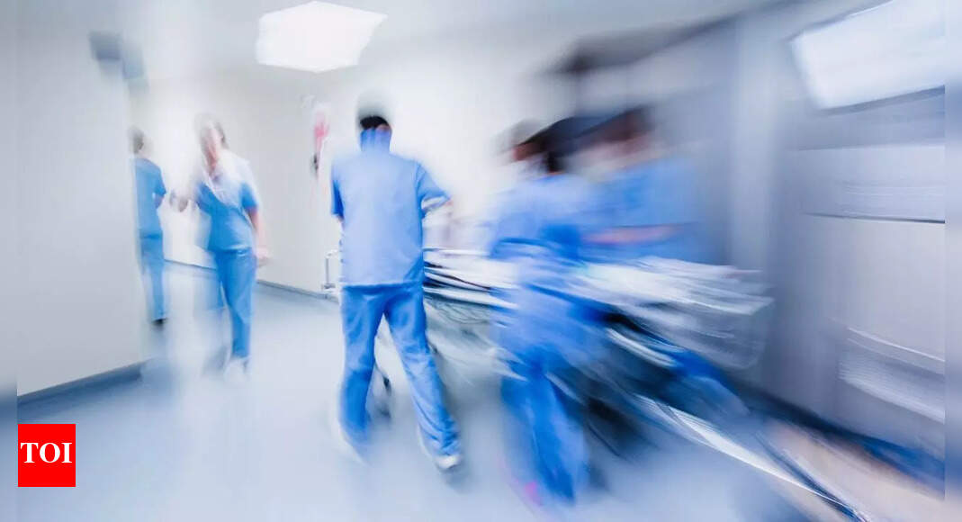 Stroke warning ignored: Airline clears passenger after stroke symptoms, resulting in paralysis