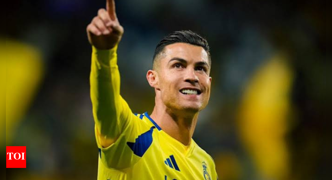 “The world will be watching”: Goalkeepers tipped to allow Cristiano Ronaldo’s 1,000th goal as ex Man Utd coach hints at Al Nassr legend’s retirement
