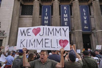 Ben Affleck to Jennifer Aniston: Hundreds of Hollywood stars sign letter defending free speech after Jimmy Kimmel's suspension