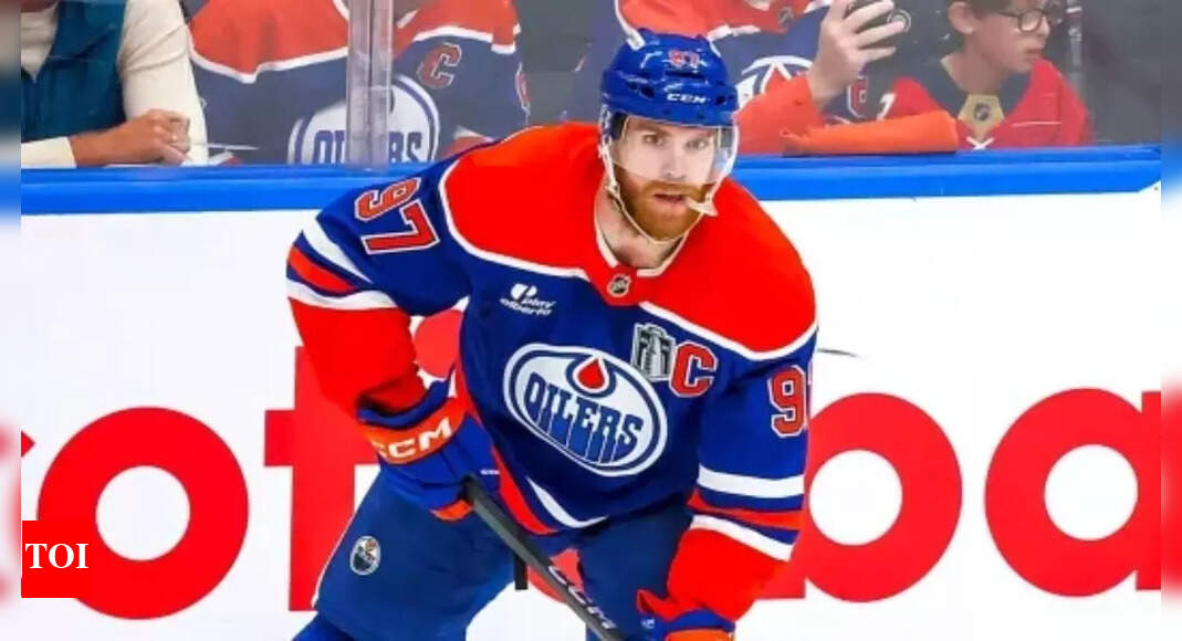Connor McDavid reportedly chooses loyalty over speculation, standing firmly with Oilers teammates despite departure rumors
