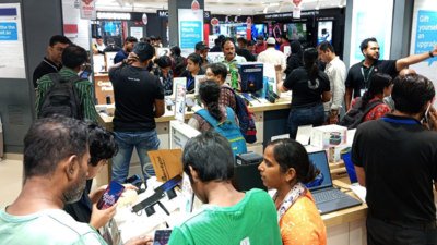 Kolkata shopping dam bursts as Puja meets GST windfall; sales triple as discounts lure buyers