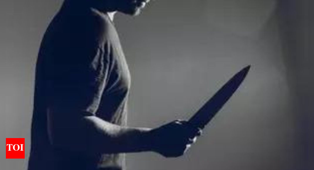 Kerala man hacks wife to death, confesses on FB live