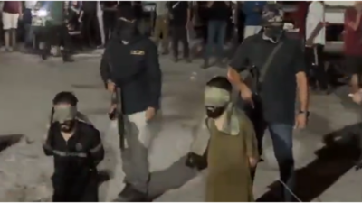  Hamas publically  executes 3  Palestinians; accused of collaborating with Israel