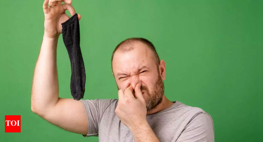 Dirty socks dangers: How often should you change your socks to keep feet healthy