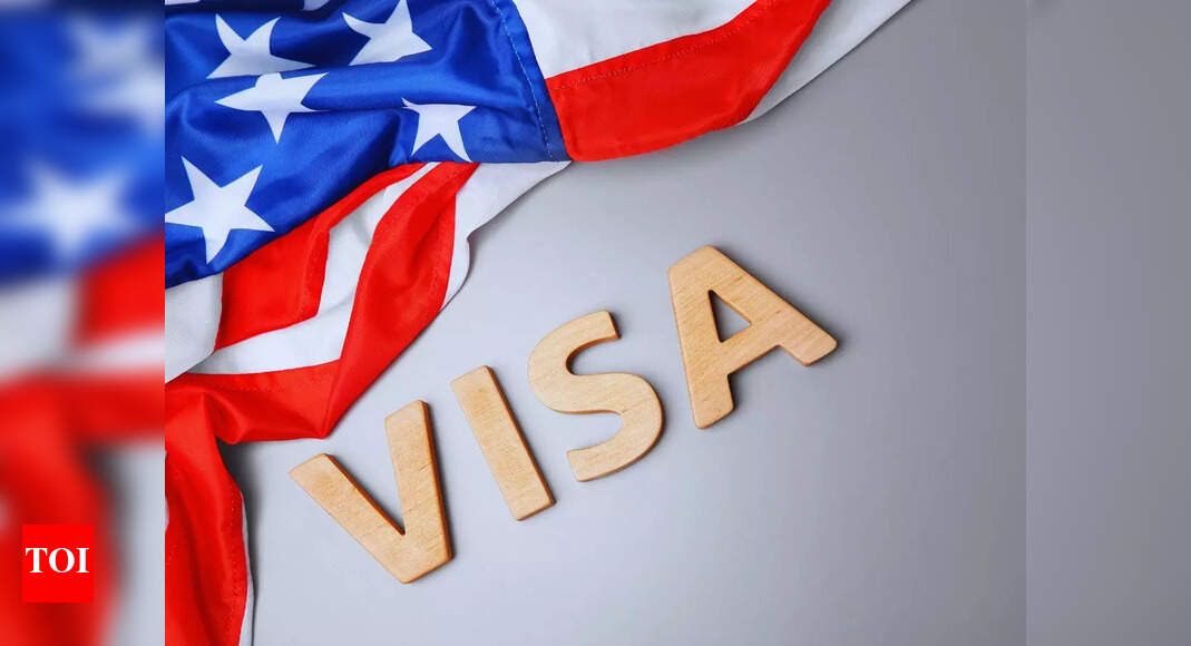 H-1B vs L-1 visas: What’s the real difference (and which is better)?