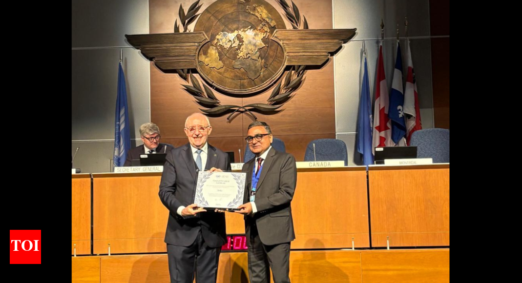 <div>ICAO confers ‘Council President Certificate’ on DGCA for 'effective safety oversight system'</div>
