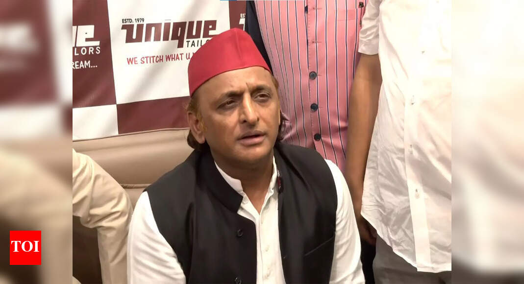 <div>'BJP afraid of PDA unity': Akhilesh Yadav on UP govt's 'caste' order; alleges 'discrimination' in postings</div>