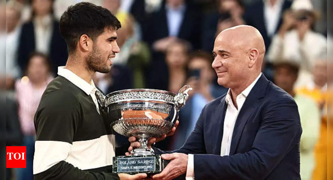 “Don’t be greedy”: Andre Agassi gives unexpected warning to Carlos Alcaraz after Team World’s Laver Cup 2025 win