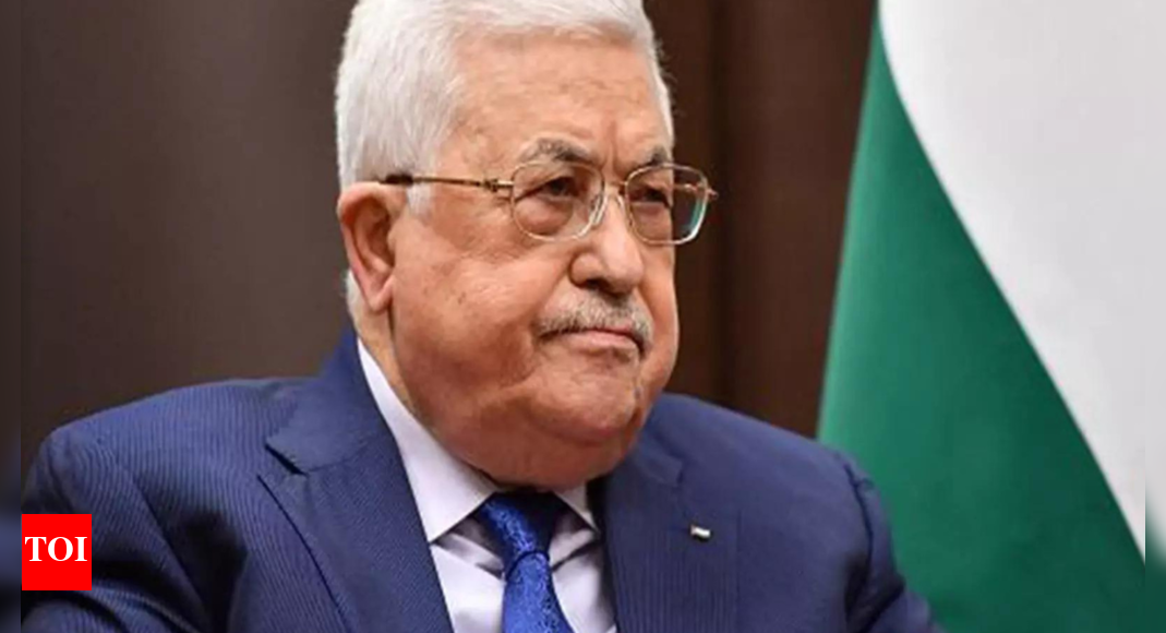 Abbas calls Hamas to surrender weapons, condemns October 7 attack