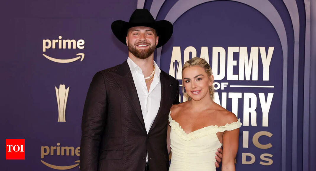 Cowboys TE Jake Ferguson’s sweet Instagram comment on Haley Cavinder’s September photos has fans swooning