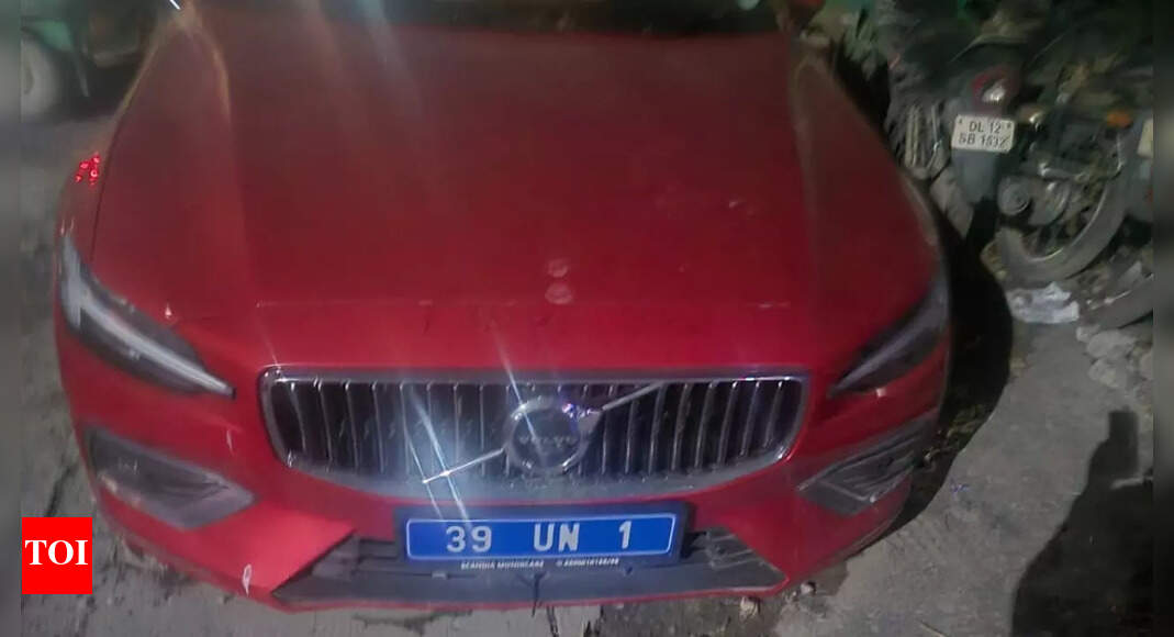 'Volvo car with fake UN number plate': Engineering institute manager accused of molesting 15 students in Delhi's Vasant Kunj