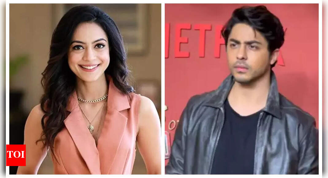 <div>Aryan didn't direct The Ba***ds of Bollywood? Anya reveals</div>