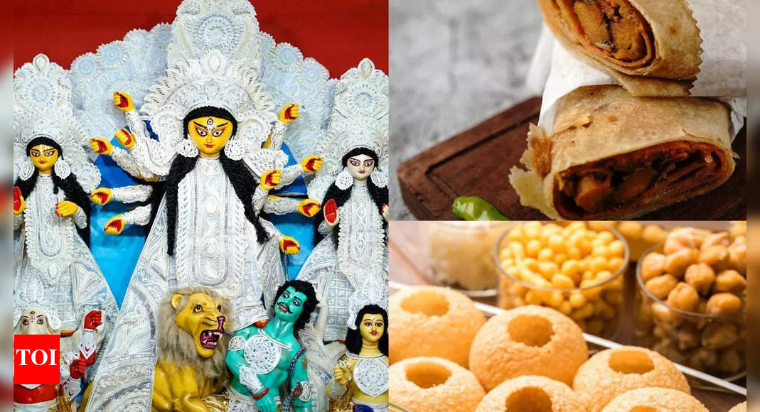 Durga Puja Pandal hopping: Must try foods if you are planning to visit Delhi's Chittaranjan Park