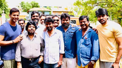 Did Vishal take charge of the 'Magudam' direction? BTS reveals the truth, T Rajendar visits the set