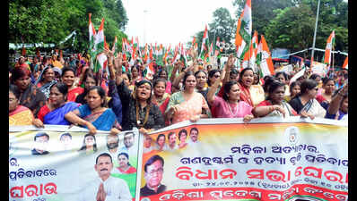 Mahila Congress protests against rising atrocities on women amid BJP's claims of safety improvements