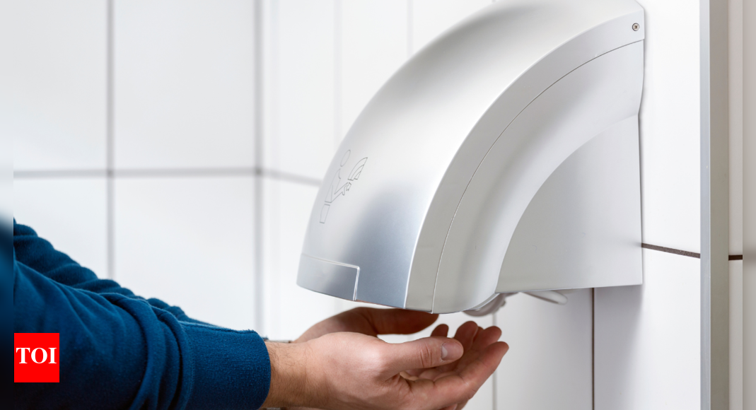 Why one should never use the hand dryer in the office and public toilet