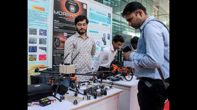 From snake robots to drone swarms: Welcome to playground of future