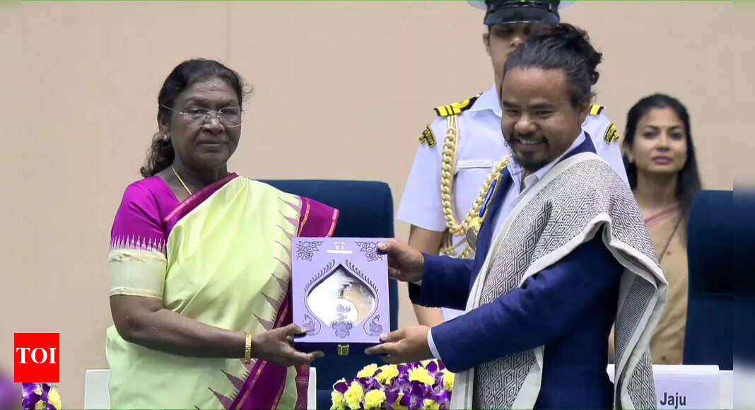 Meghalya CM lauds awards for Cherry Blossom Festival, Garo film