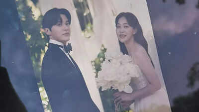 Actors Yoon Sun Woo and Kim Ga Eun delight fans with cute proposal clip before wedding