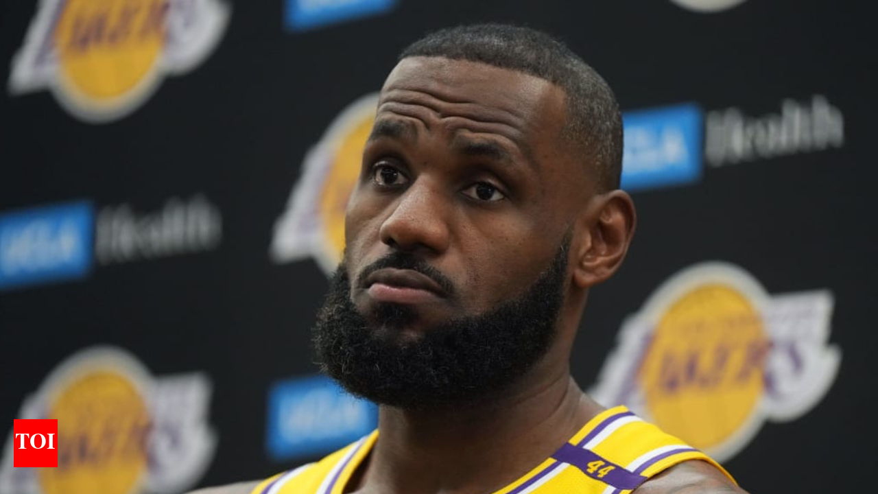 lebron james trainer navy seal