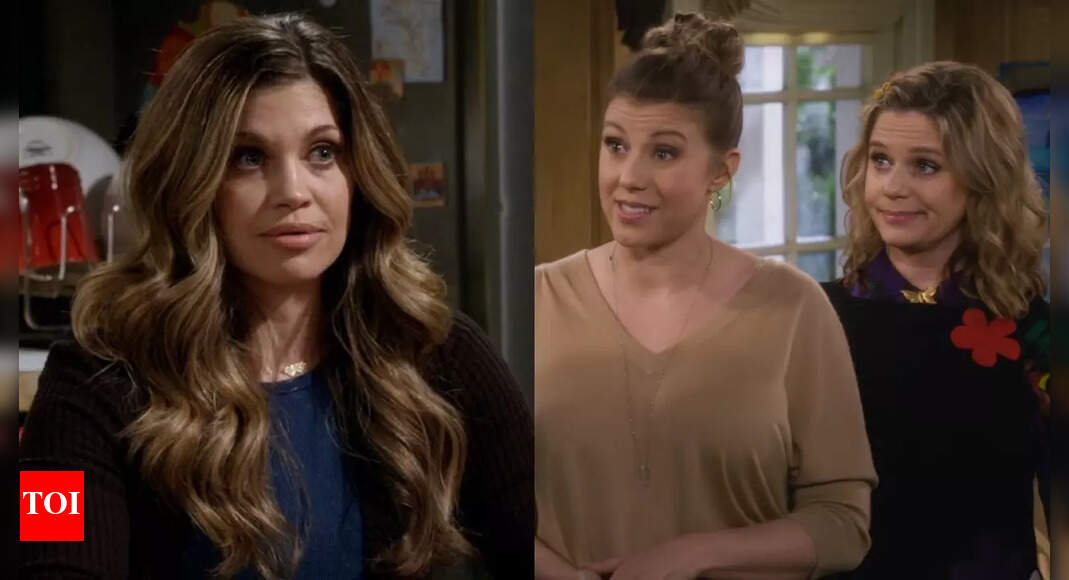 Jodie Sweetin, Danielle Fishel, Elisa Donovan, and Andrea Barber reunite at Dancing with the Stars