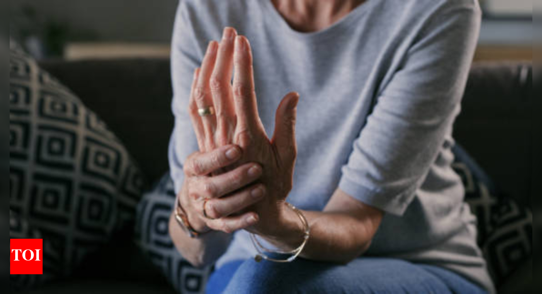 Study reveals rheumatoid arthritis often starts years before the pain shows