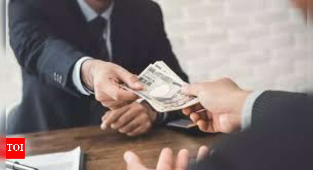 Lenders seek safety, young borrowers hold back: Report