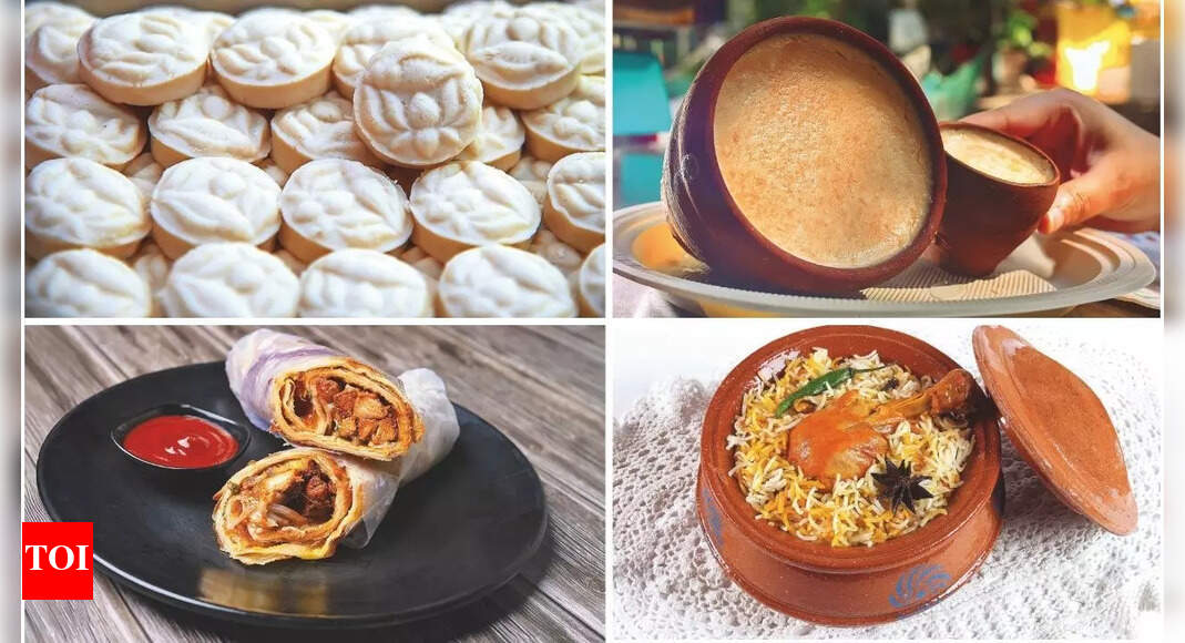 CR Park food stalls prepare for pujo rush