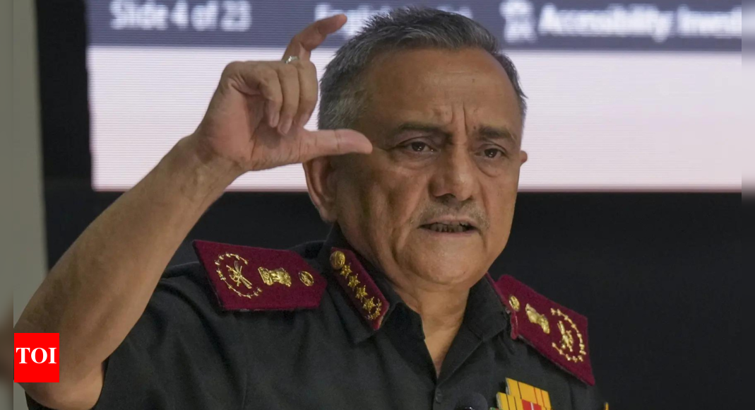 <div>'Would've slowed China': CDS questions 'no use of air power in 1962 war; draws Operation Sindoor parallel</div>