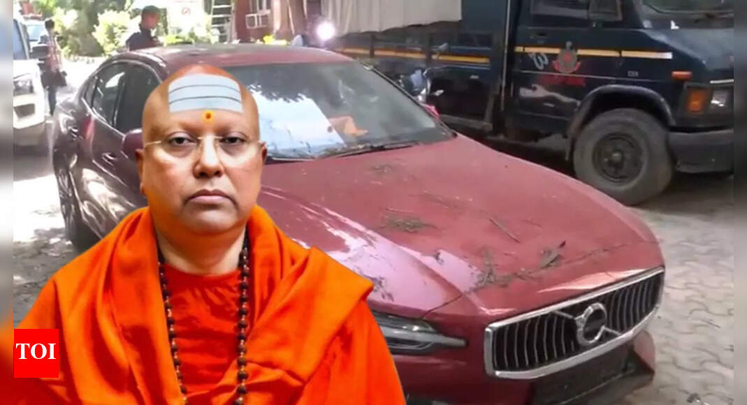 'Baby, I love you. I adore you. You look beautiful': New chilling details emerge about absconding Delhi ‘godman’