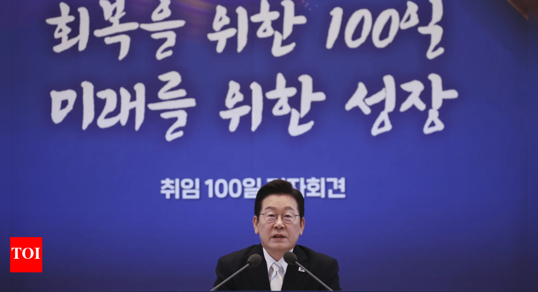 South Korea: Why is President Lee urging new term limits?