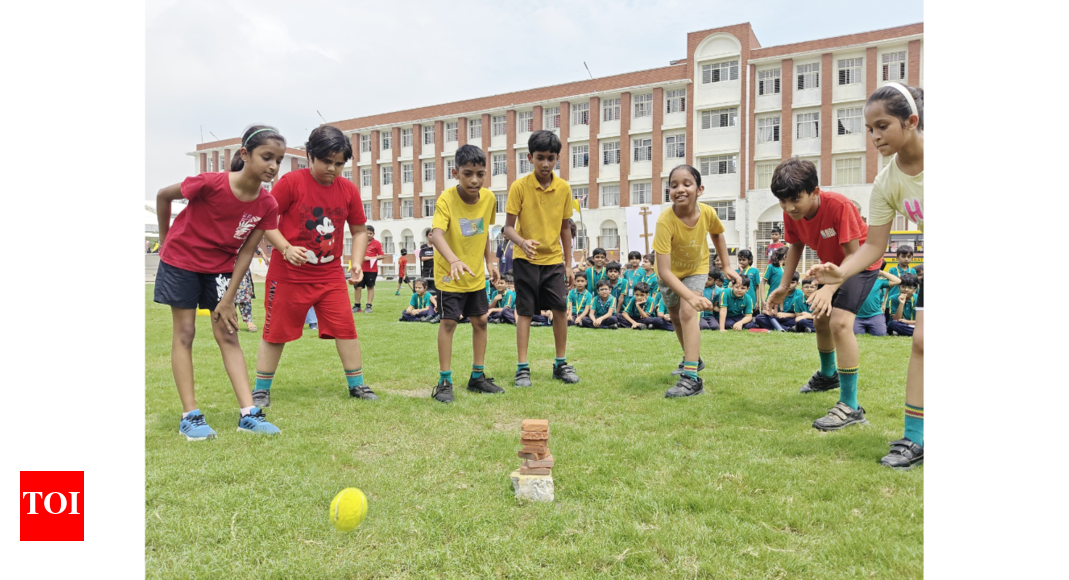 Traditional games turn physics lab for Noida students
