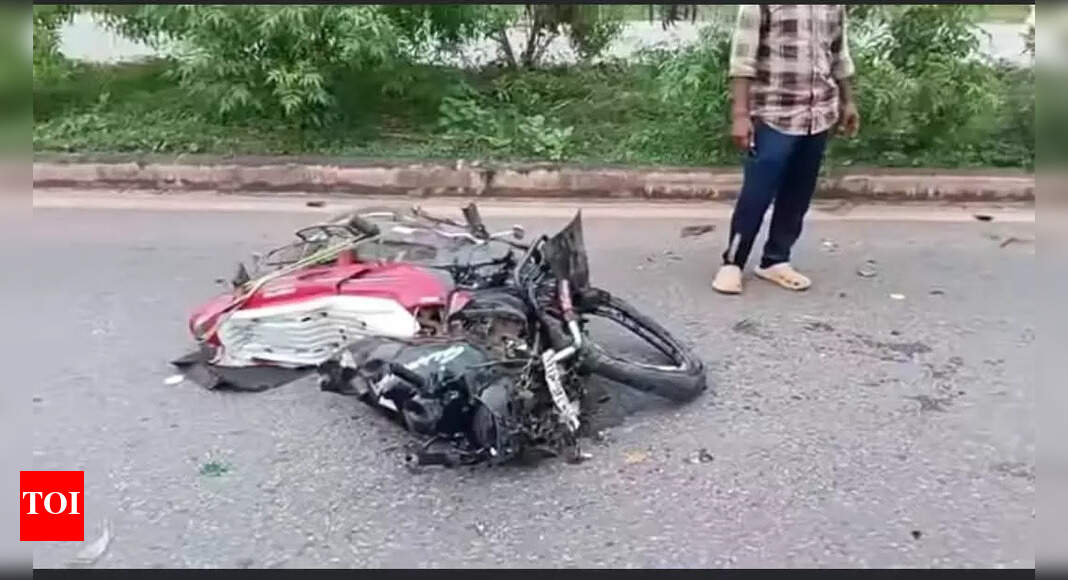 Three of family die in road accident