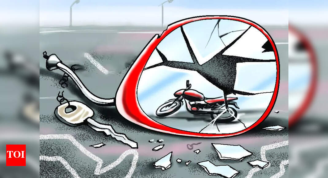 4 killed, 2 injured in road accidents