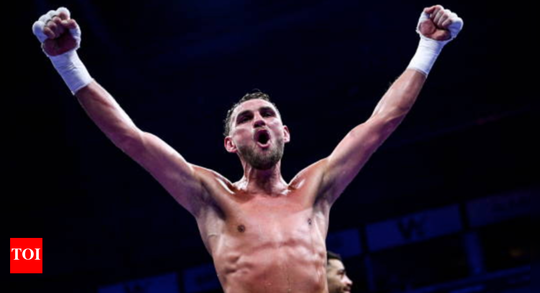 Ben Crocker vs Sean McComb: Start time, TV channel, how to watch, and expert prediction