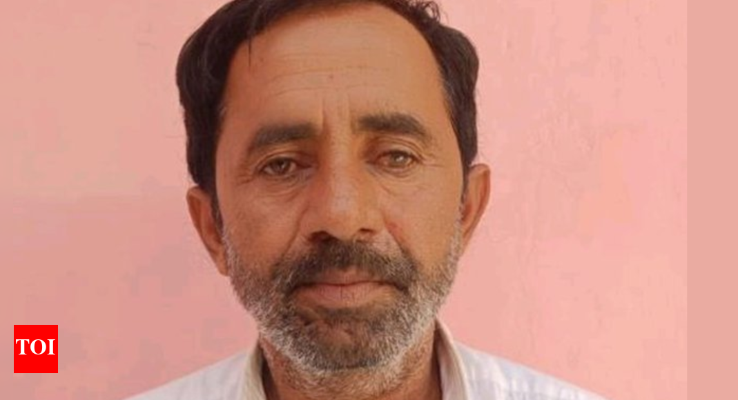 <div>Pakistani 'spy' arrested: Hanif Khan accused of leaking intel during Operation Sindoor; case filed under Official Secrets Act</div>