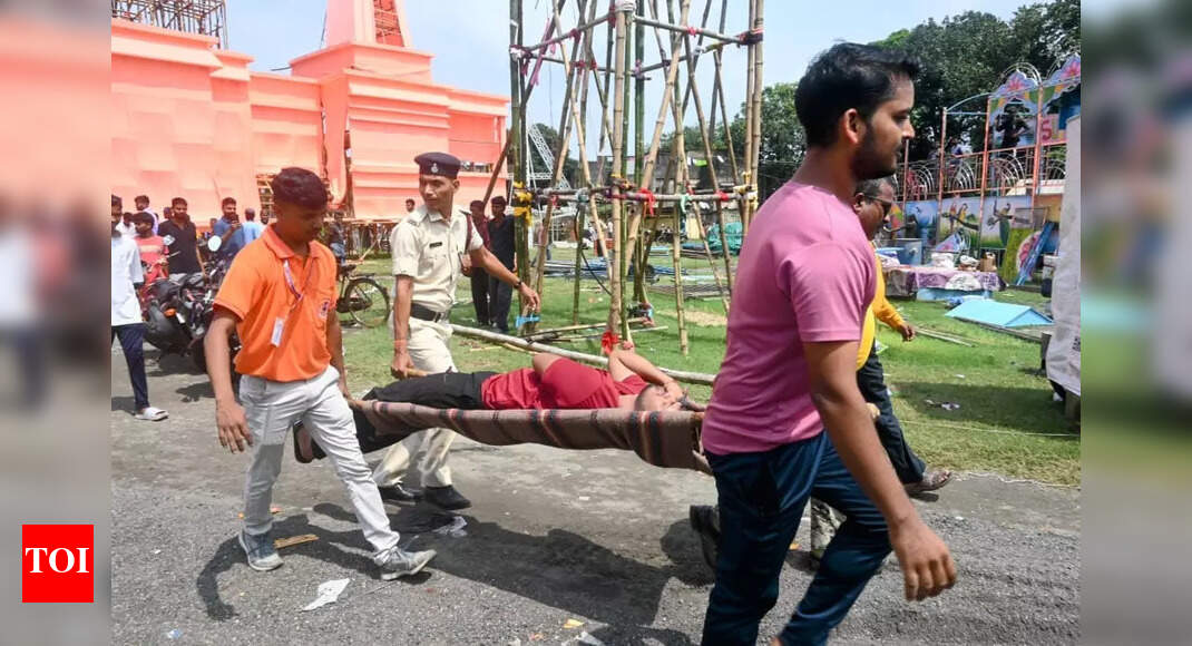 Bokaro Conducts Fire Safety Mock Drills and CPR Training at Durga Puja Pandals