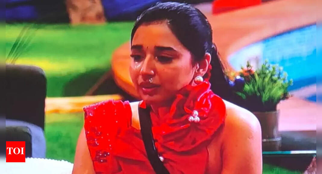 Bigg Boss 19: Tanya Mittal breaks down after learning about Mridul Tiwari’s comment about her ex-boyfriends; confides in Zeishan Quadri ‘No one is there to support me’