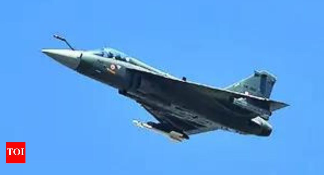 Defence ministry inks deal with HAL for 97 more Tejas jets