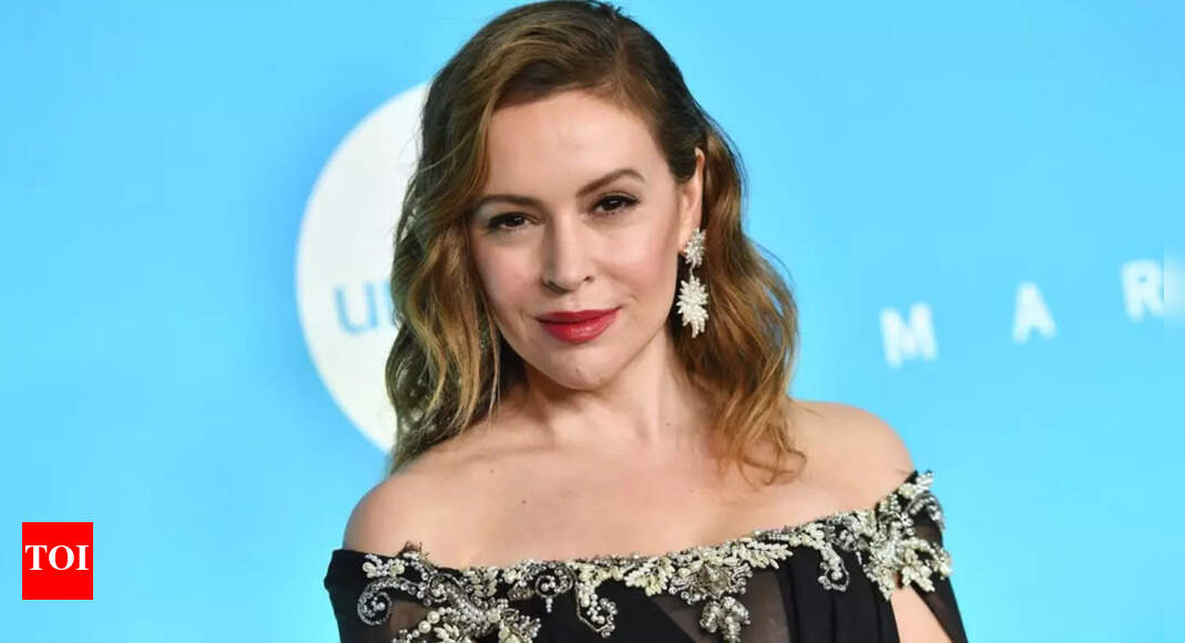 Alyssa Milano is getting rid of breast implants: Risks of breast implant surgery you should know