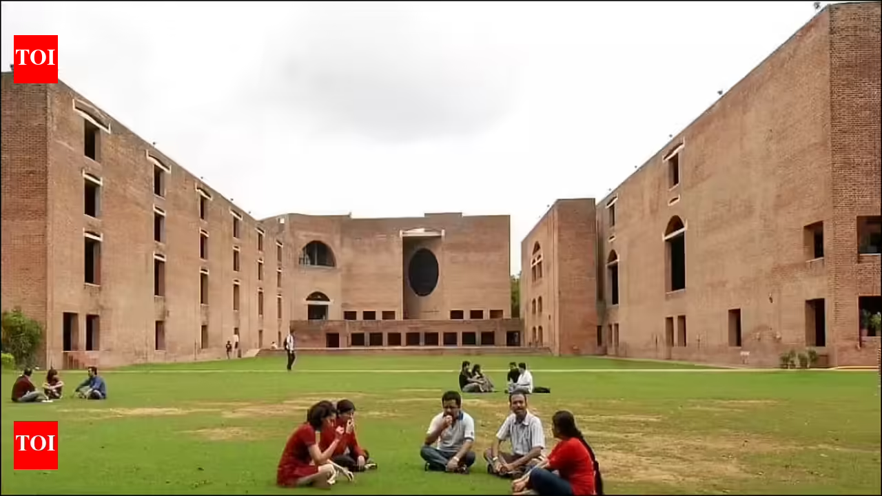 100% placements at India’s top B-schools: Who’s snapping up their graduates? - The Times of India
